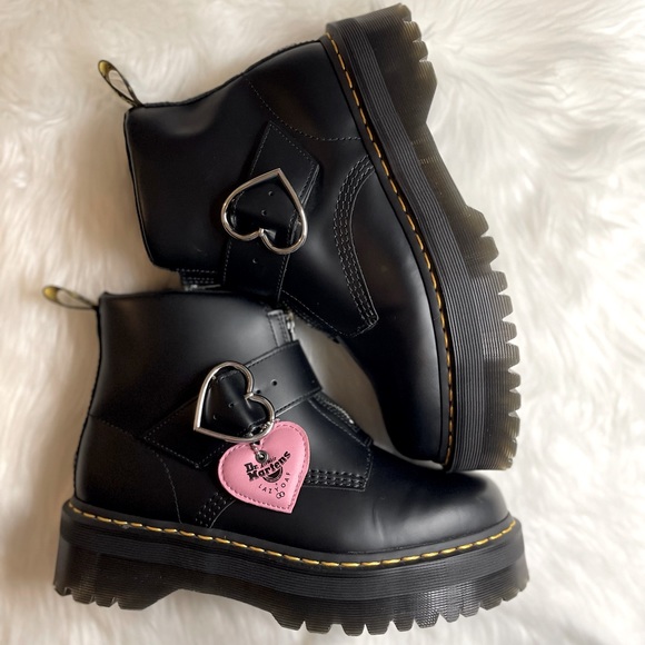 💝 Brand New Authentic  Lazy Oaf x Doc Marten Collaboration Boot Size 11 NWOB - Picture 16 of 17